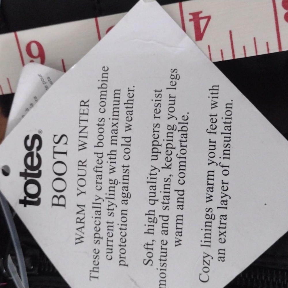 Totes Boots - Picture 11 of 12